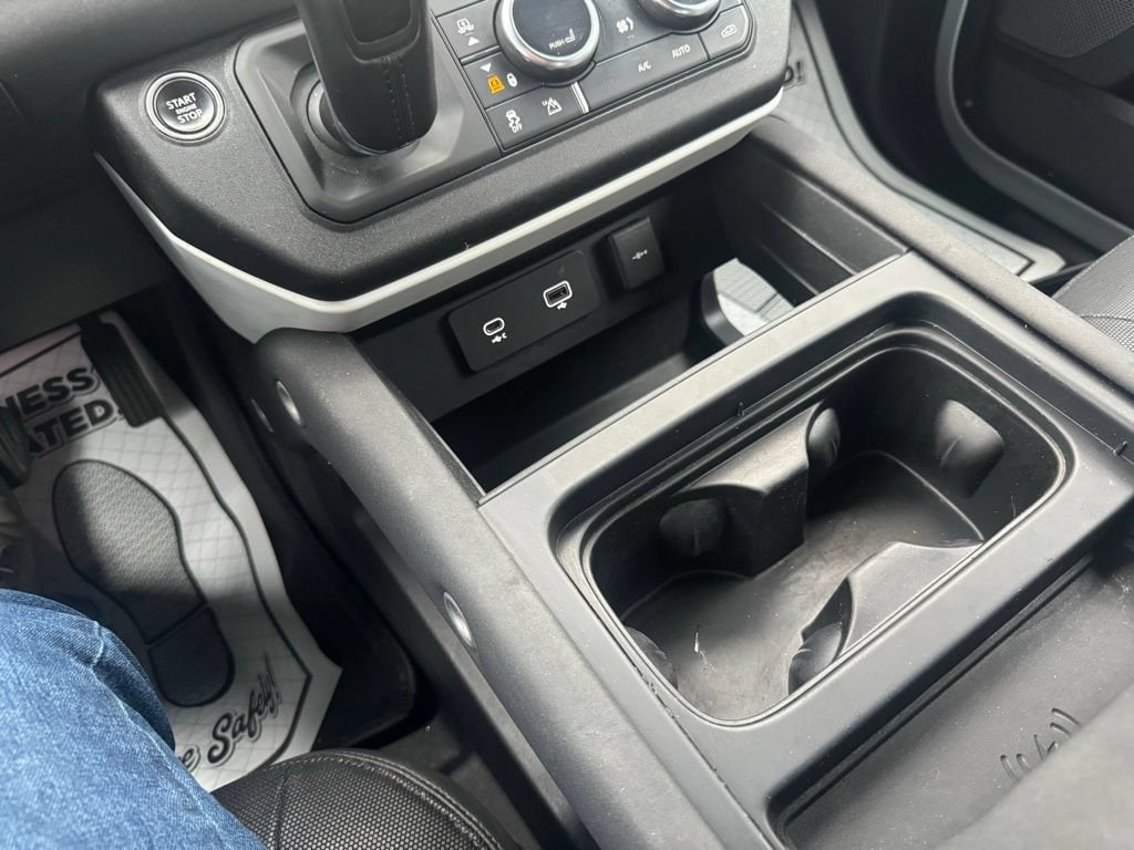 2023 Land Rover Defender X-Dynamic SE - Photo 25