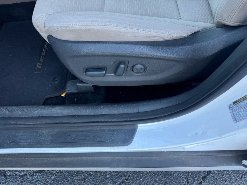 2021 Hyundai Tucson SEL - Photo 13