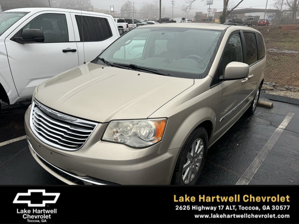 2013 Chrysler Town & Country Touring