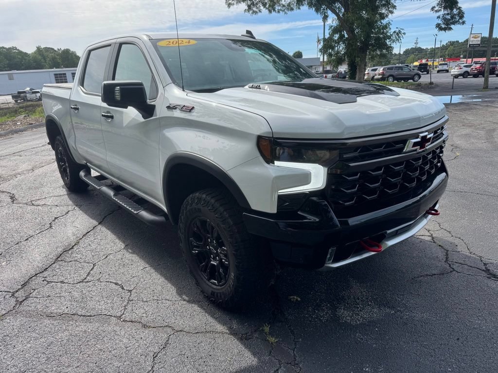 2024 Chevrolet Silverado 1500 ZR2 - Photo 12