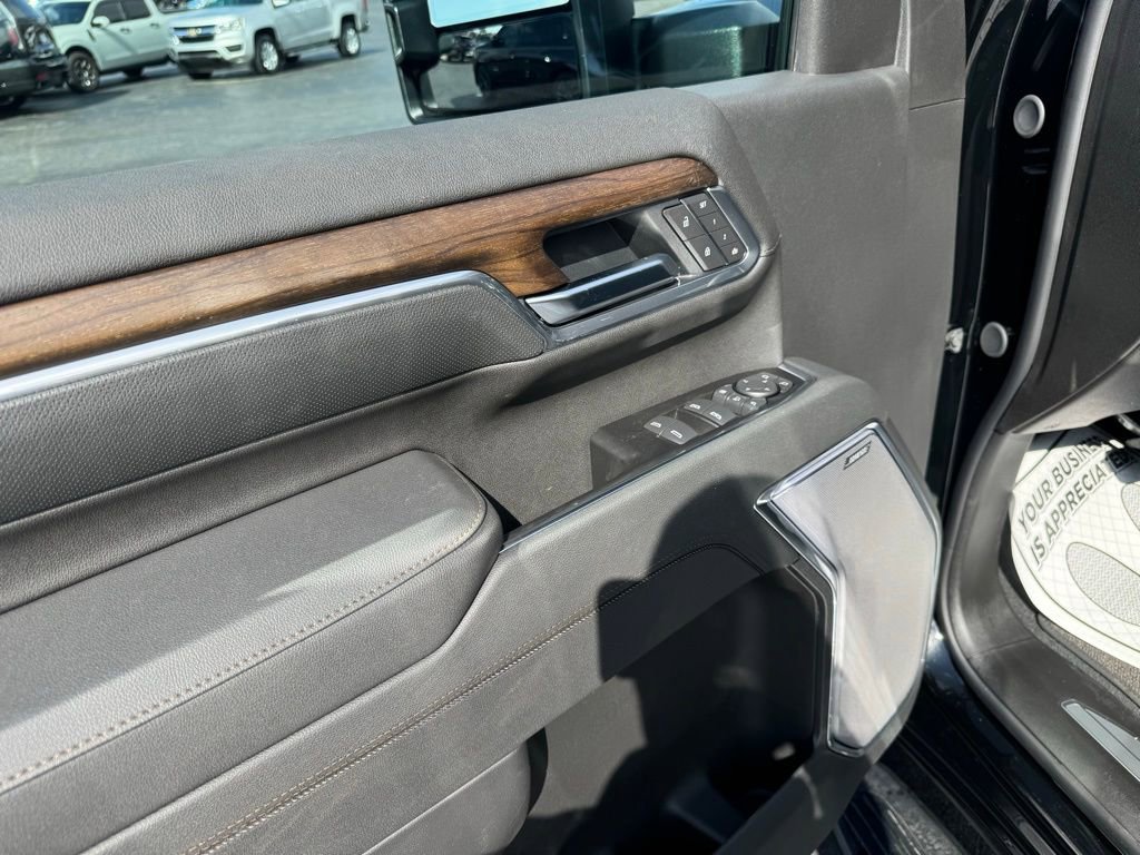 2026 Chevrolet Silverado 3500 HD High Country - Photo 17