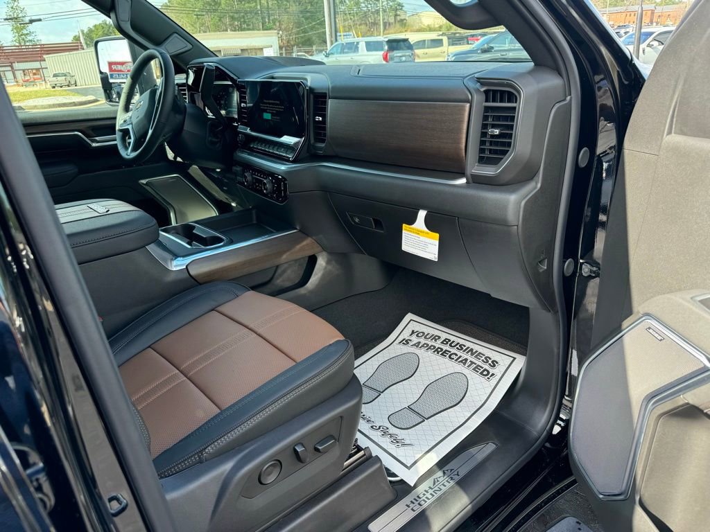 2026 Chevrolet Silverado 3500 HD High Country - Photo 11