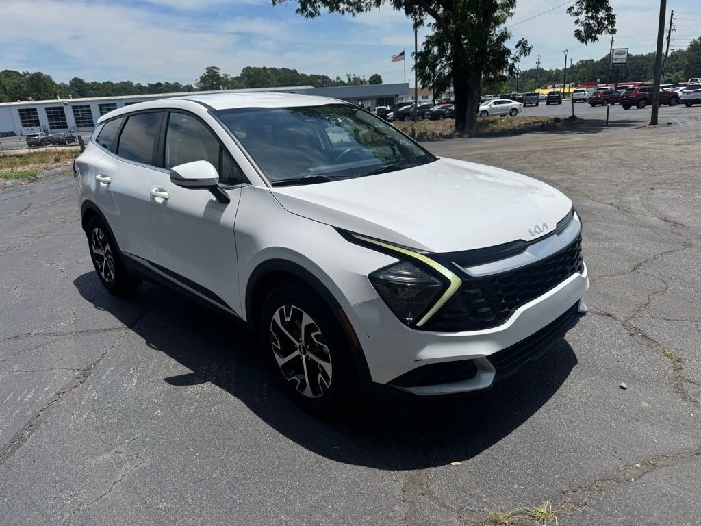 2023 Kia Sportage EX - Photo 12