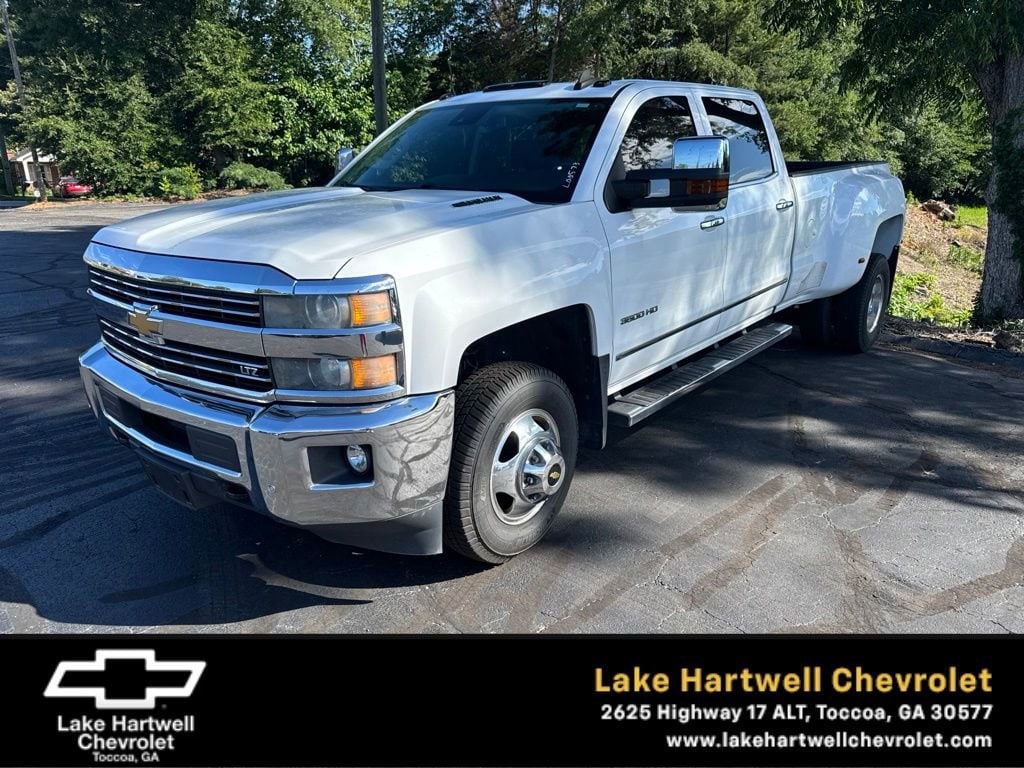 2015 Chevrolet Silverado 3500 HD Truck 