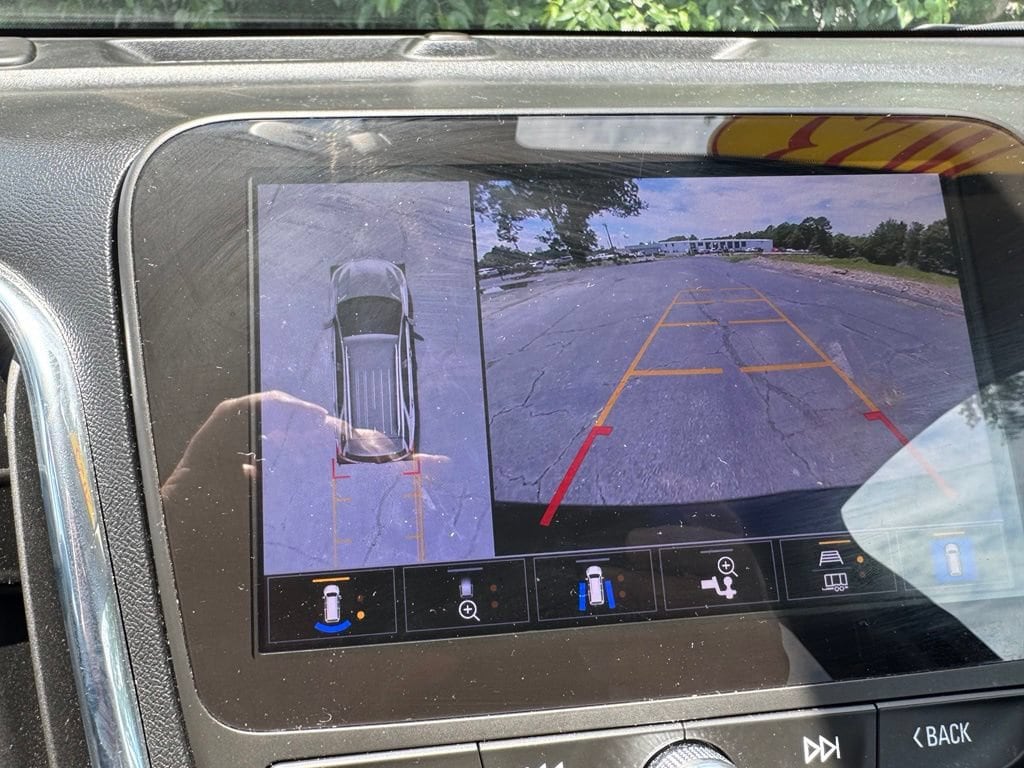 2023 Chevrolet Equinox LT - Photo 23