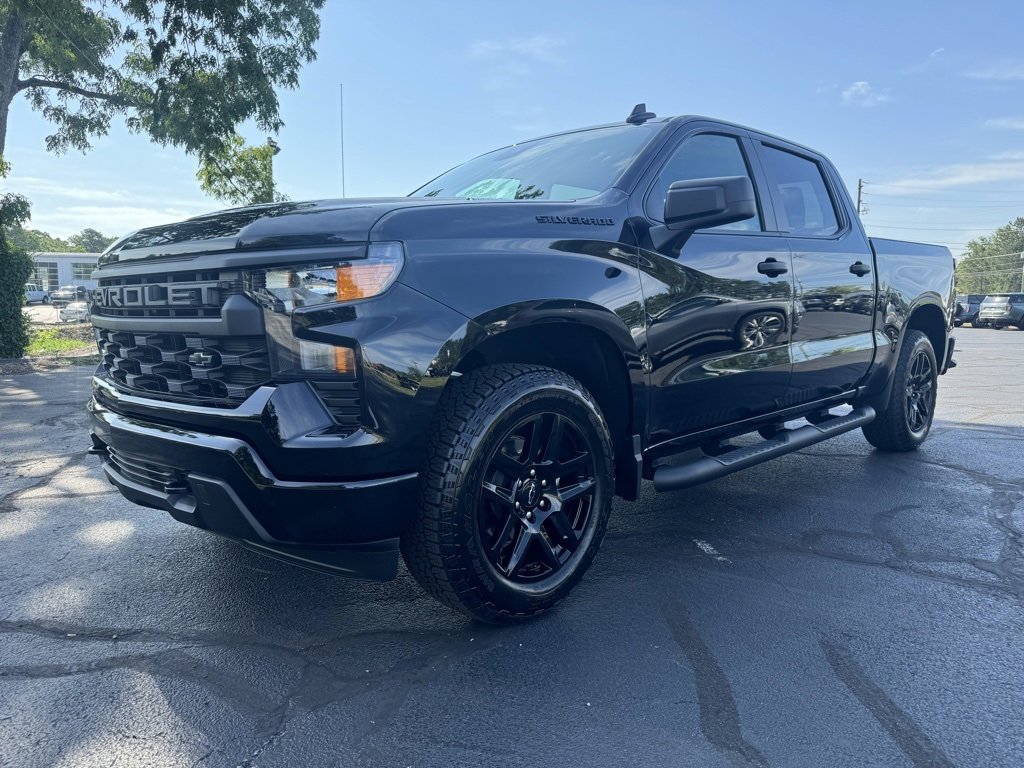 Used 2024 Chevrolet Silverado 1500 Custom with VIN 1GCPABEK0RZ333910 for sale in Toccoa, GA