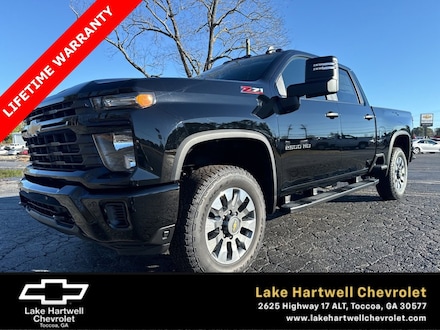 2025 Chevrolet Silverado 2500 HD Custom Truck