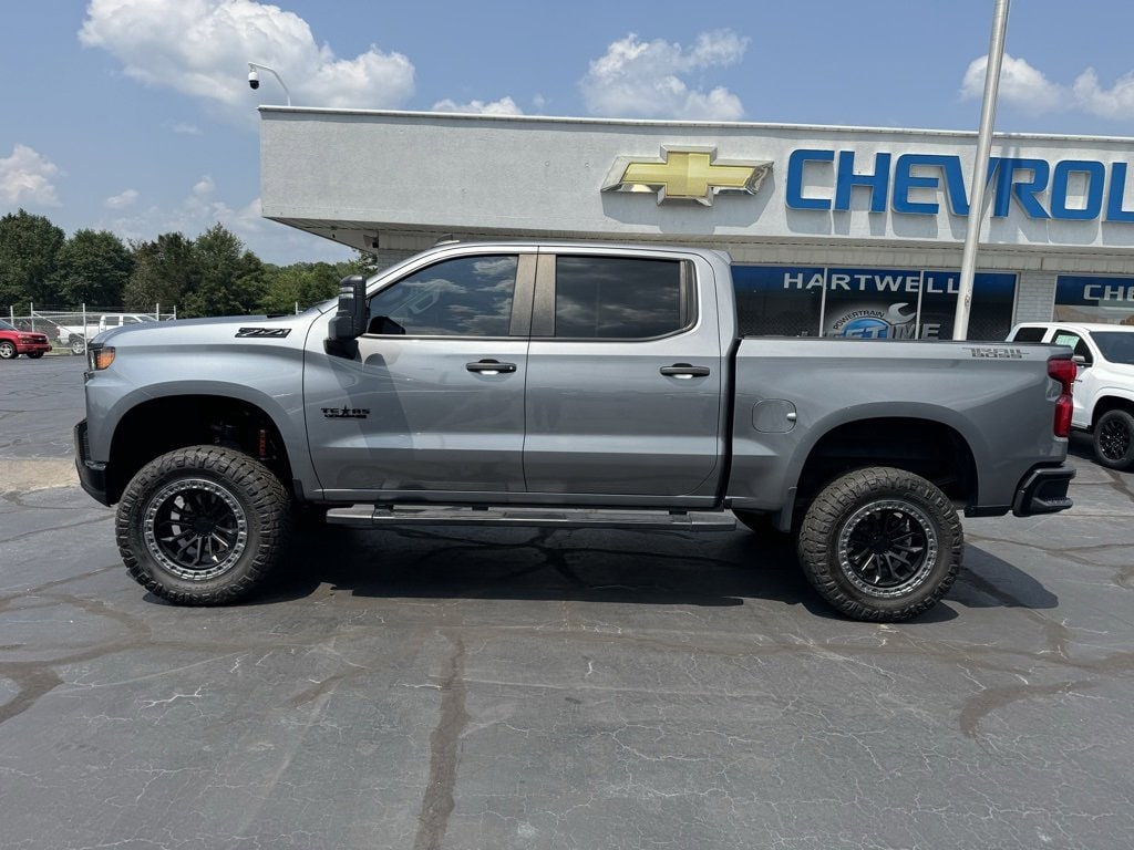 Used 2021 Chevrolet Silverado 1500 Custom with VIN 1GCPYCEF3MZ279564 for sale in Toccoa, GA