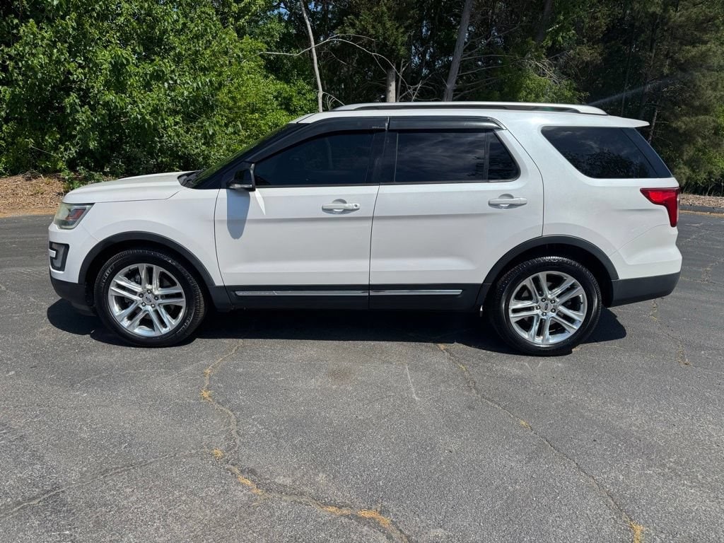Used 2017 Ford Explorer XLT with VIN 1FM5K7D80HGD11838 for sale in Toccoa, GA