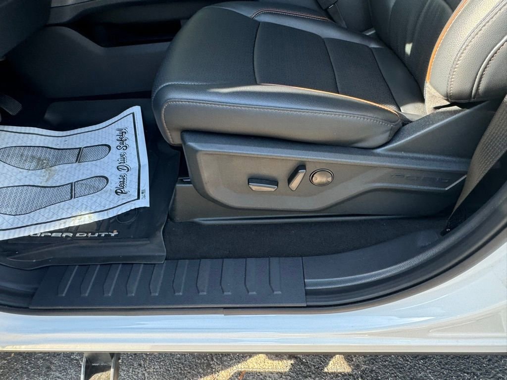 2025 Ford F-350 Super Duty Lariat - Photo 15
