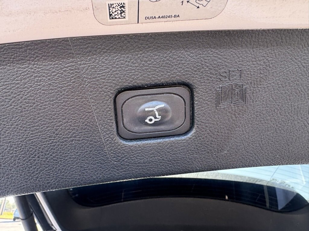 Used 2019 Ford Edge SEL