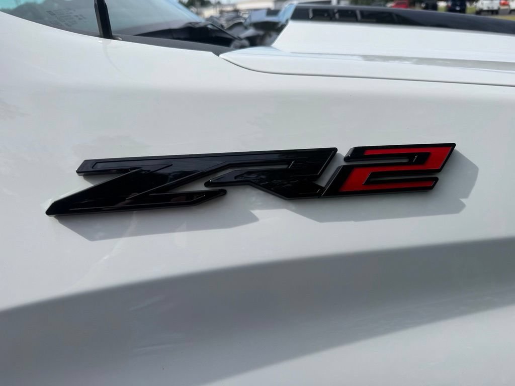 2024 Chevrolet Silverado 1500 ZR2 - Photo 11