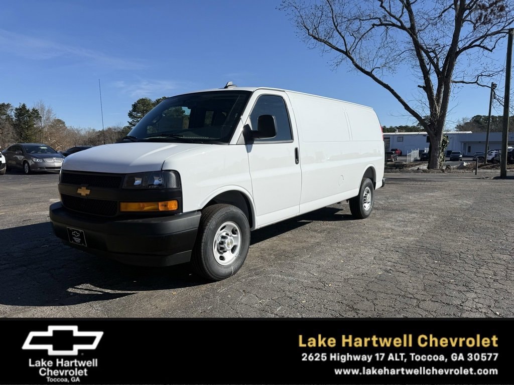 2025 Chevrolet Express Cargo Work Van's photo