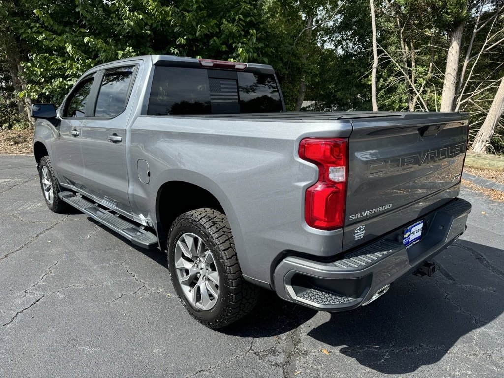 2022 Chevrolet Silverado 1500 RST photo 2