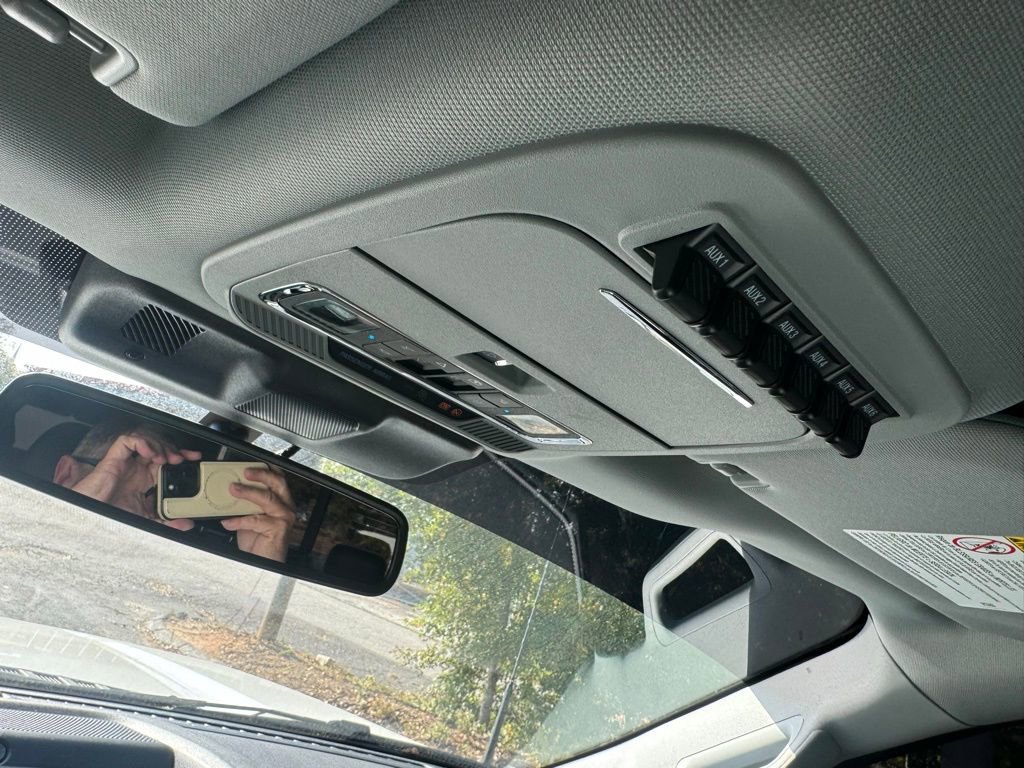 2025 Ford F-350 Super Duty Lariat - Photo 24