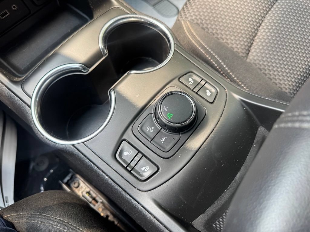 2022 GMC Terrain SLE - Photo 22