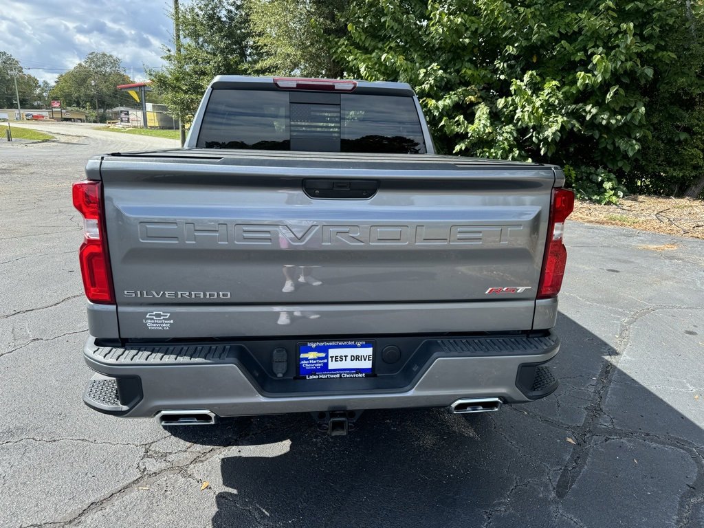 2022 Chevrolet Silverado 1500 RST photo 3