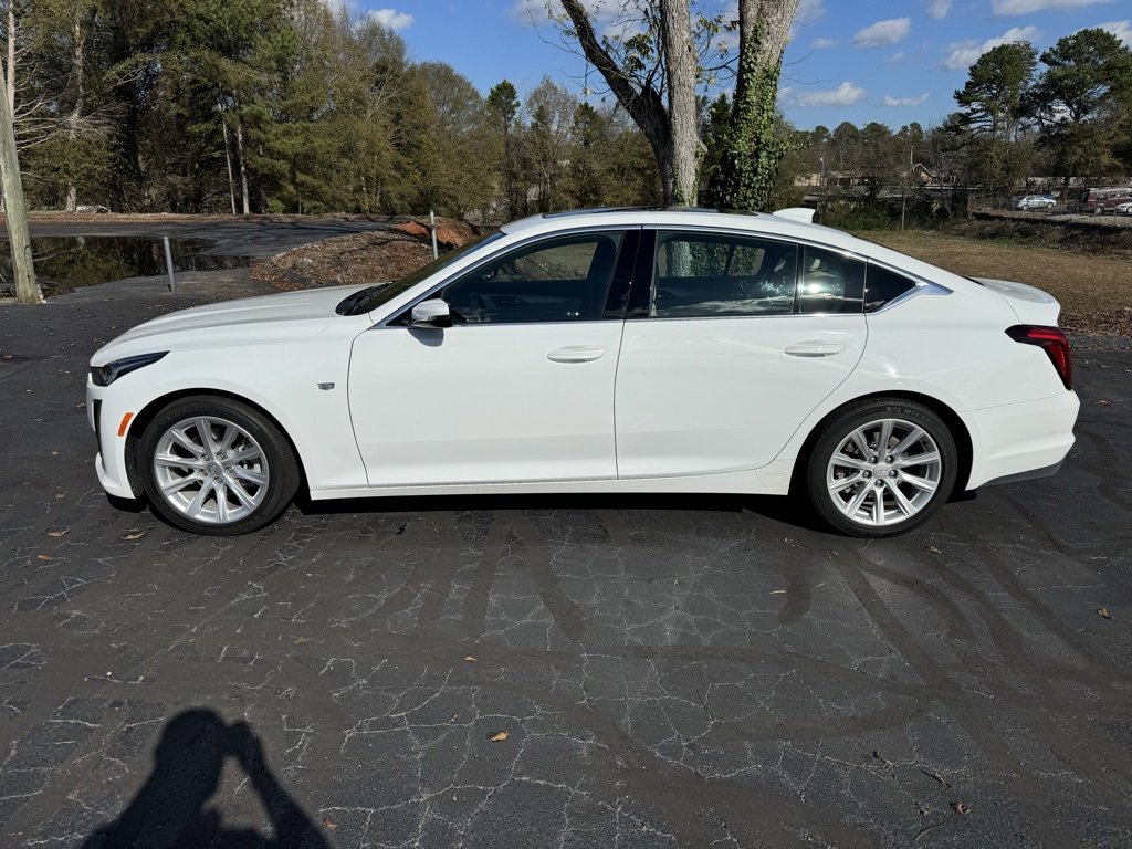 2023 Cadillac CT5 Luxury photo 2