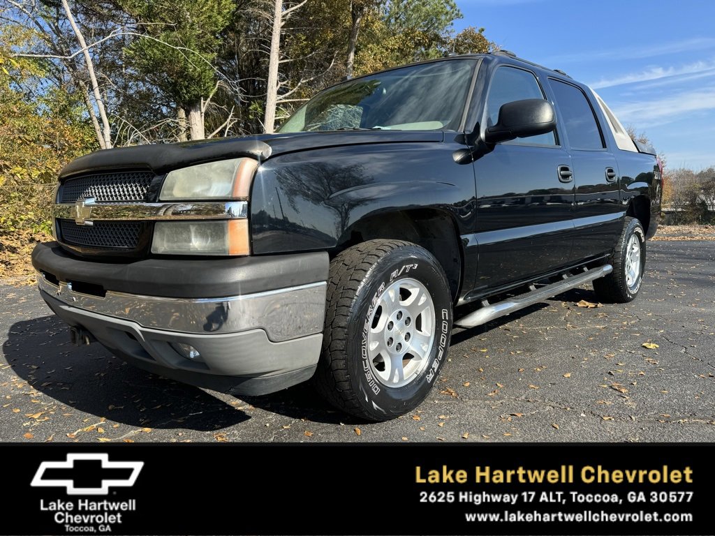 2005 Chevrolet Avalanche Base