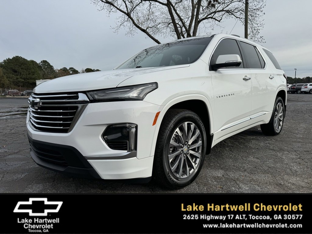 2022 Chevrolet Traverse Premier's photo