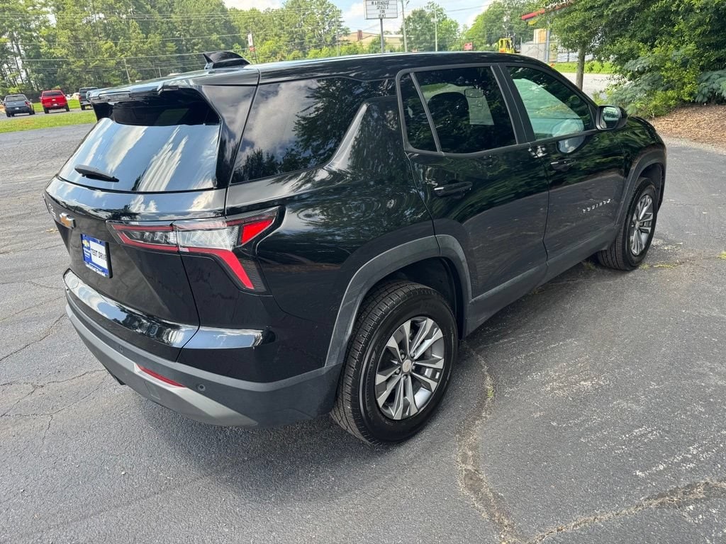 2026 Chevrolet Equinox LT - Photo 8