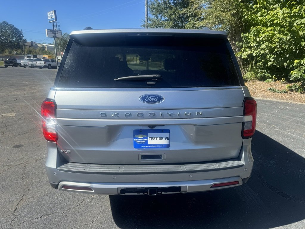 2023 Ford Expedition XLT photo 3