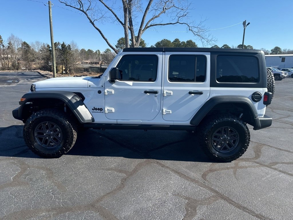 Used 2024 Jeep Wrangler 4-Door Sport S with VIN 1C4PJXDG5RW260853 for sale in Toccoa, GA