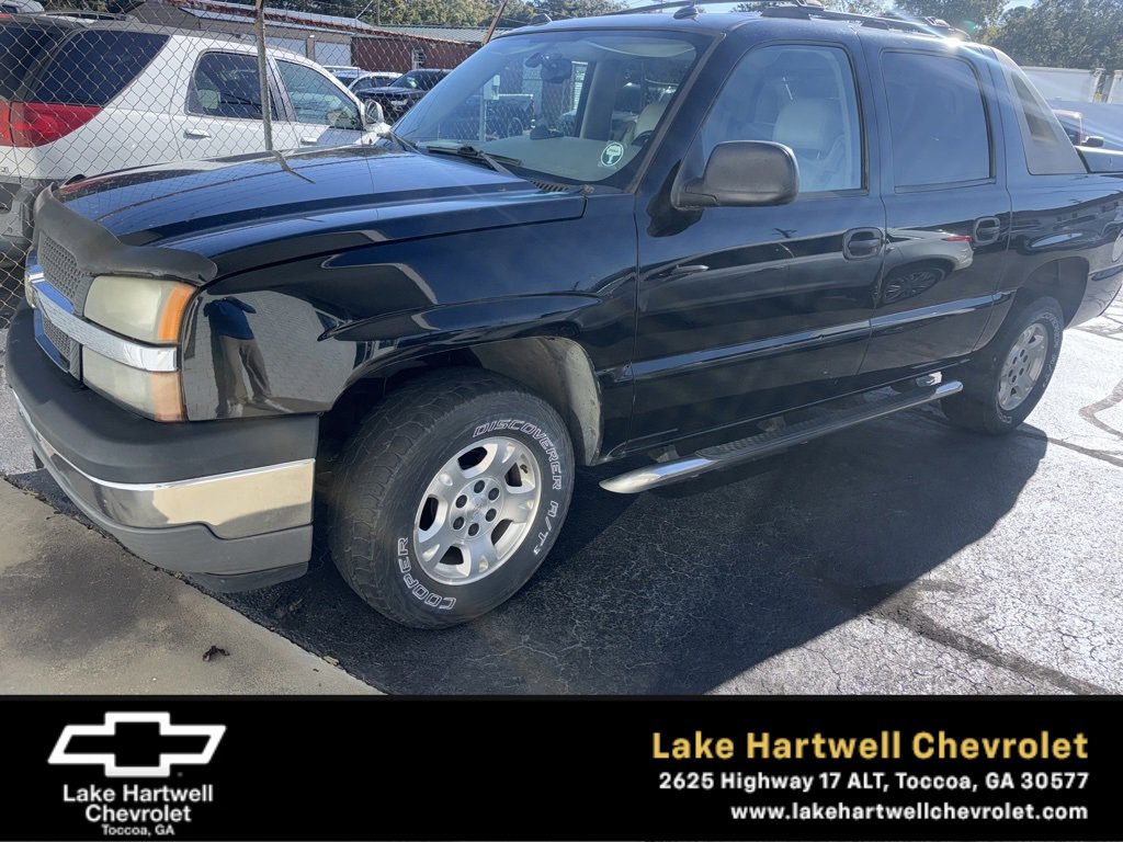 2005 Chevrolet Avalanche Base