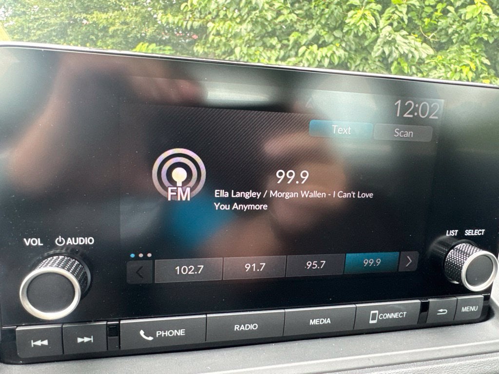 2025 Honda Accord SE - Photo 23