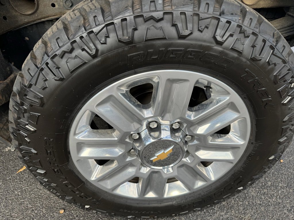 2019 Chevrolet Silverado 2500HD LTZ photo 4