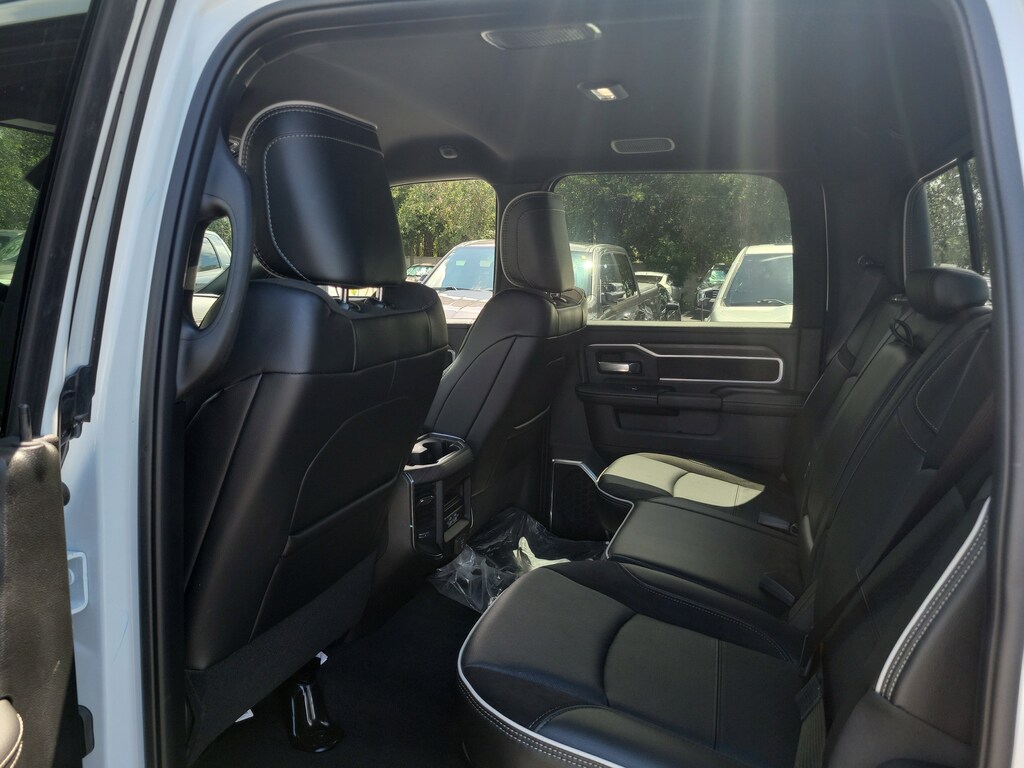 New 2025 Ram 2500 Laramie Laramie 4x4 Crew Cab 64 Box