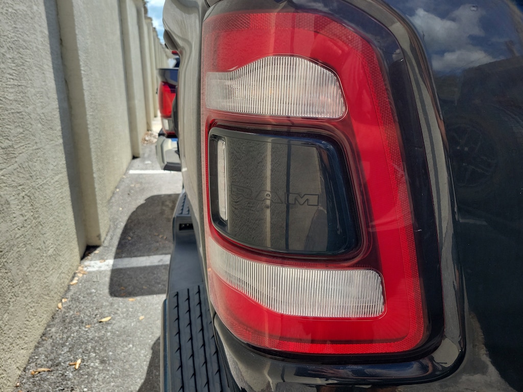 Used 2019 Ram 1500 Laramie Laramie 4x2 Crew Cab 57 Box