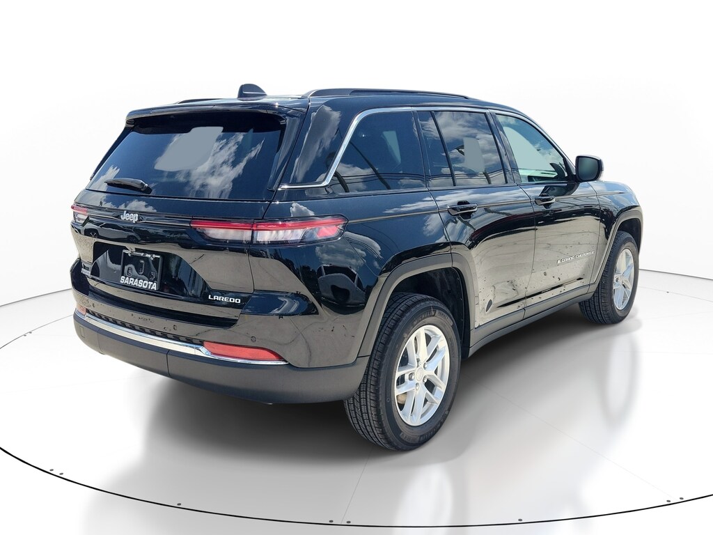 New 2026 Jeep Grand Cherokee Laredo X Laredo X 4x2