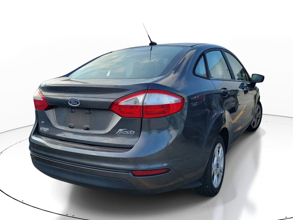 Used 2016 Ford Fiesta SE Sedan