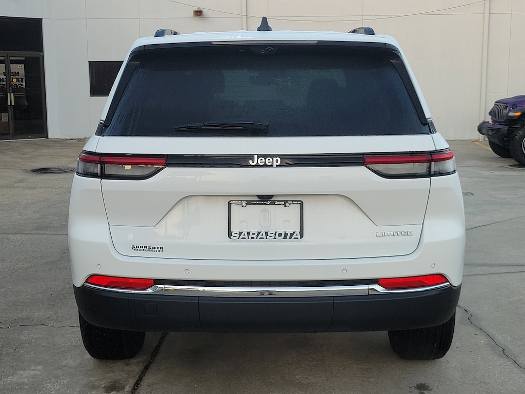 New 2025 Jeep Grand Cherokee Limited Limited 4x2