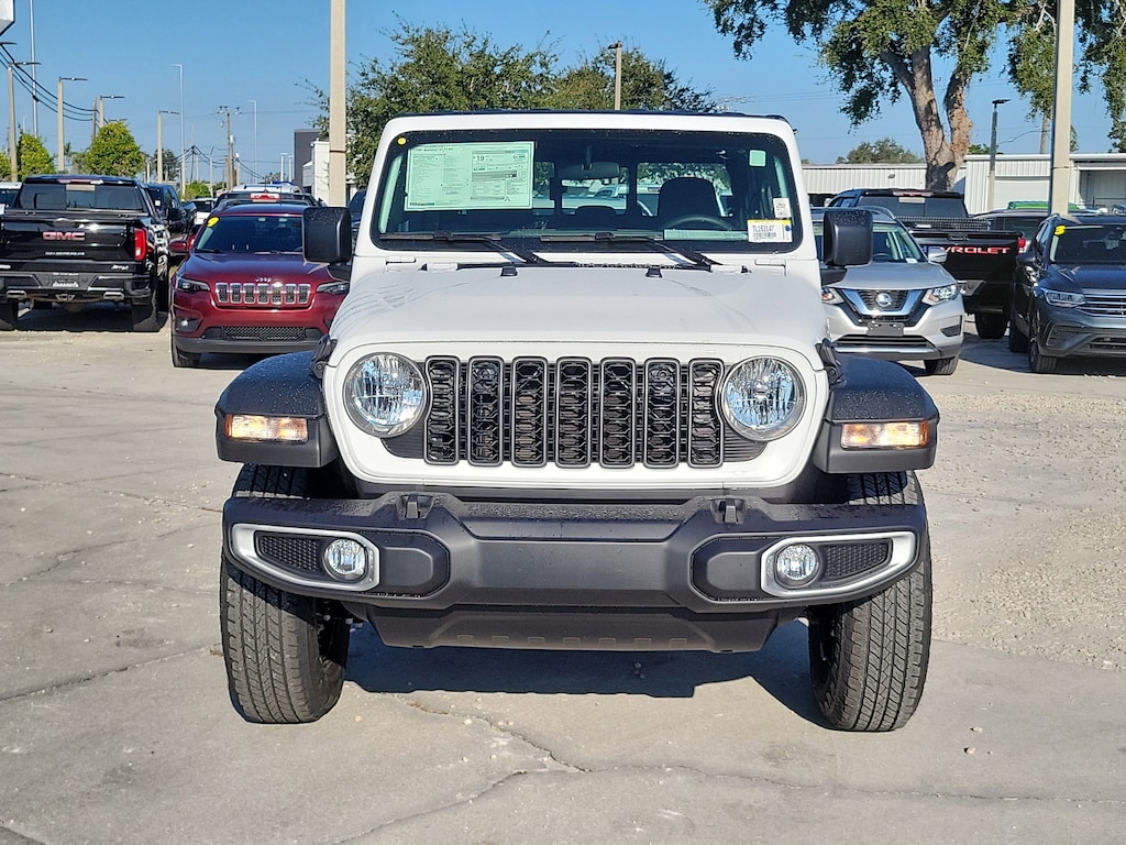 New 2026 Jeep Gladiator Sport Sport 4x4