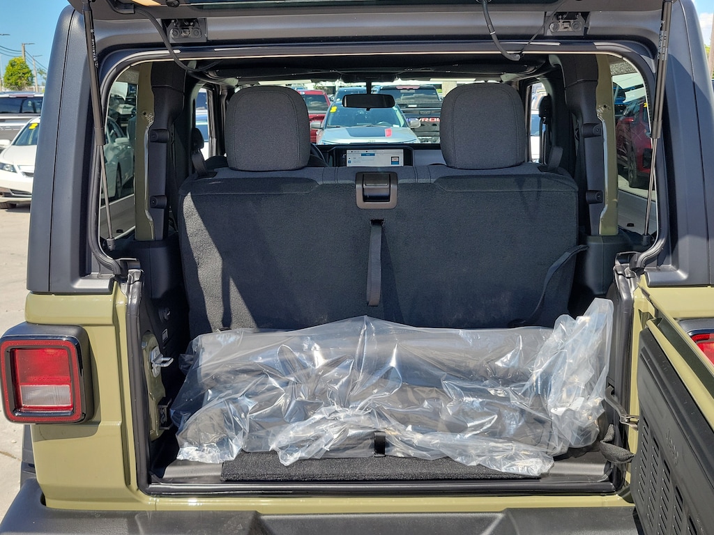 New 2026 Jeep Wrangler Sport Sport 4x4