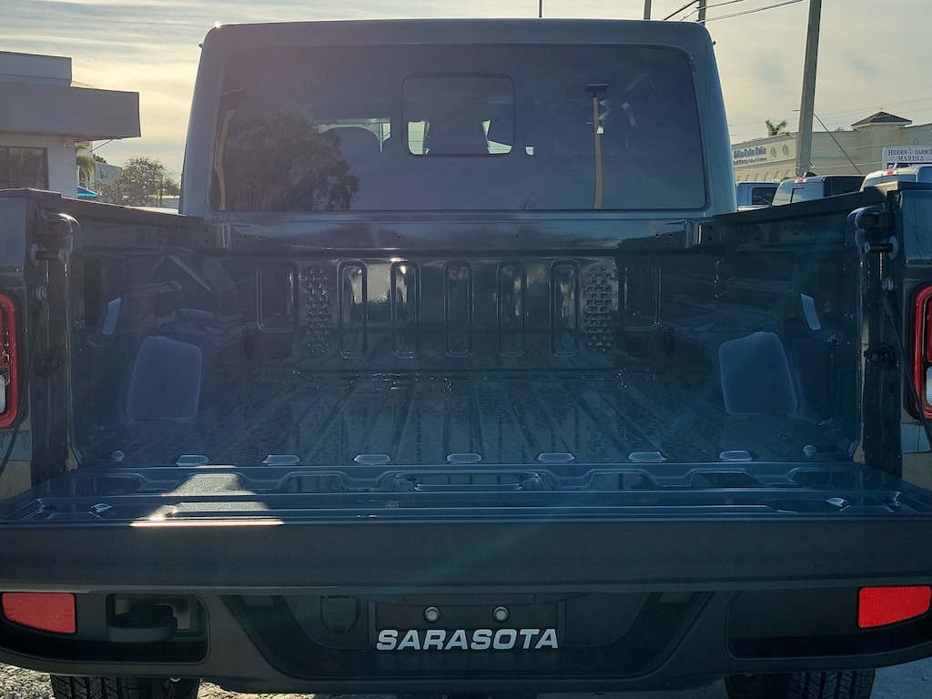 New 2026 Jeep Gladiator Sport S Sport S 4x4