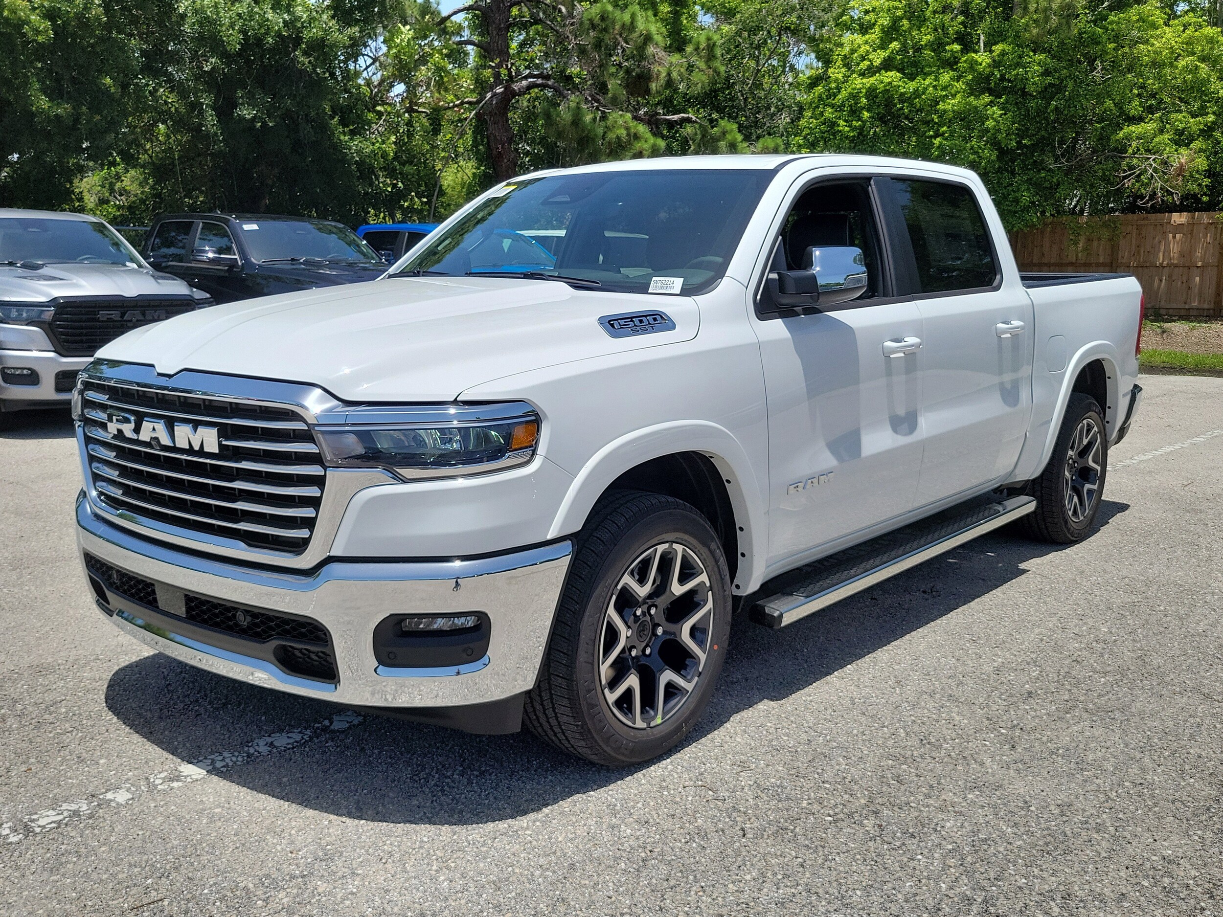 2025 Ram 1500 Laramie photo 2