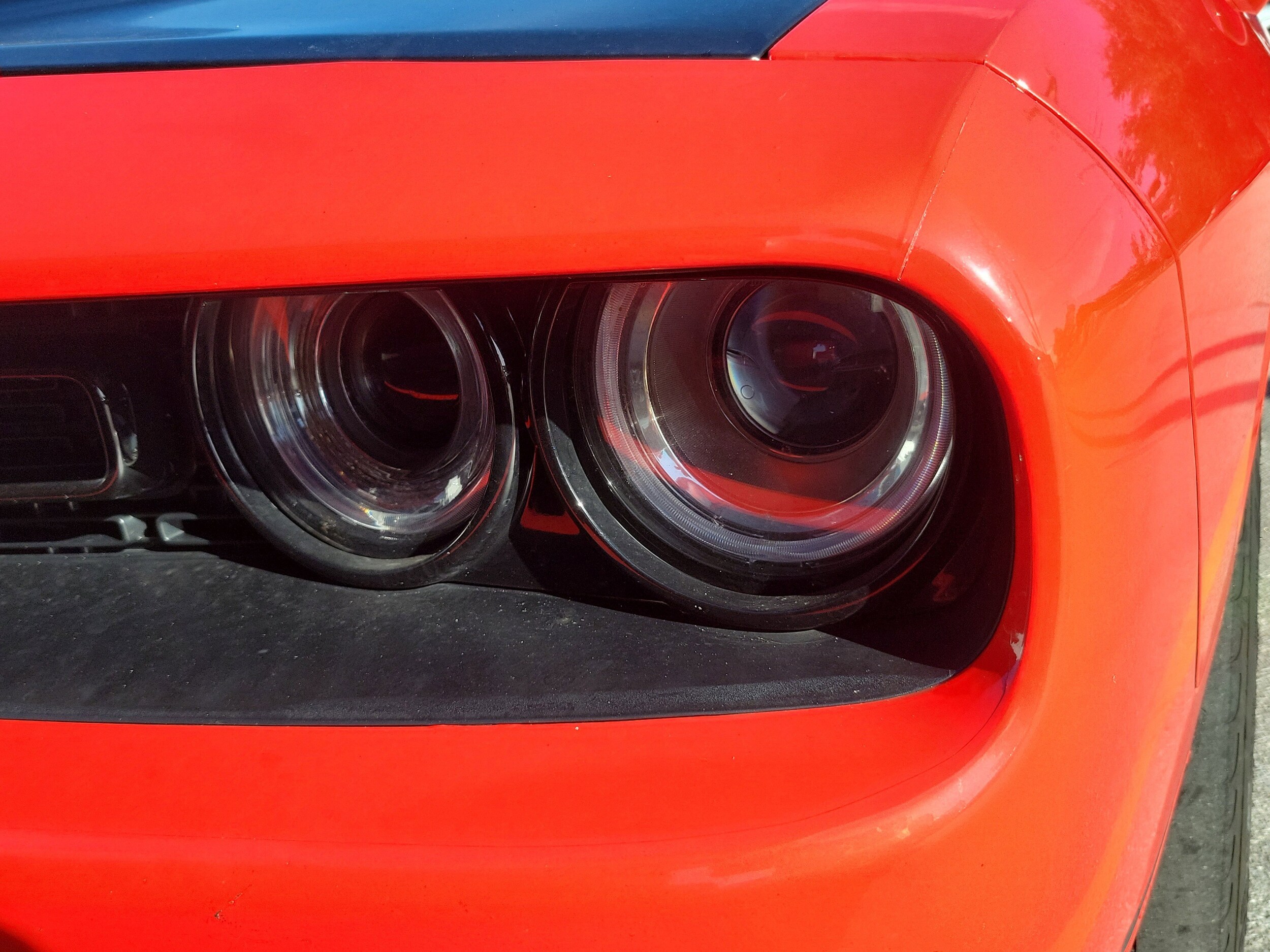 2017 Dodge Challenger SXT Plus photo 3