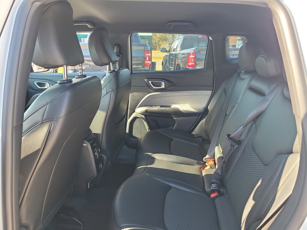 New 2026 Jeep Compass Latitude Latitude 4x4