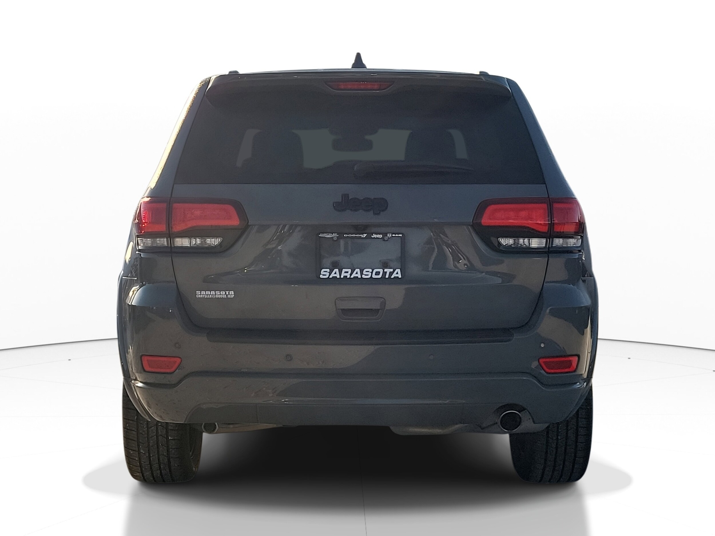 2022 Jeep Cherokee Laredo X photo 3