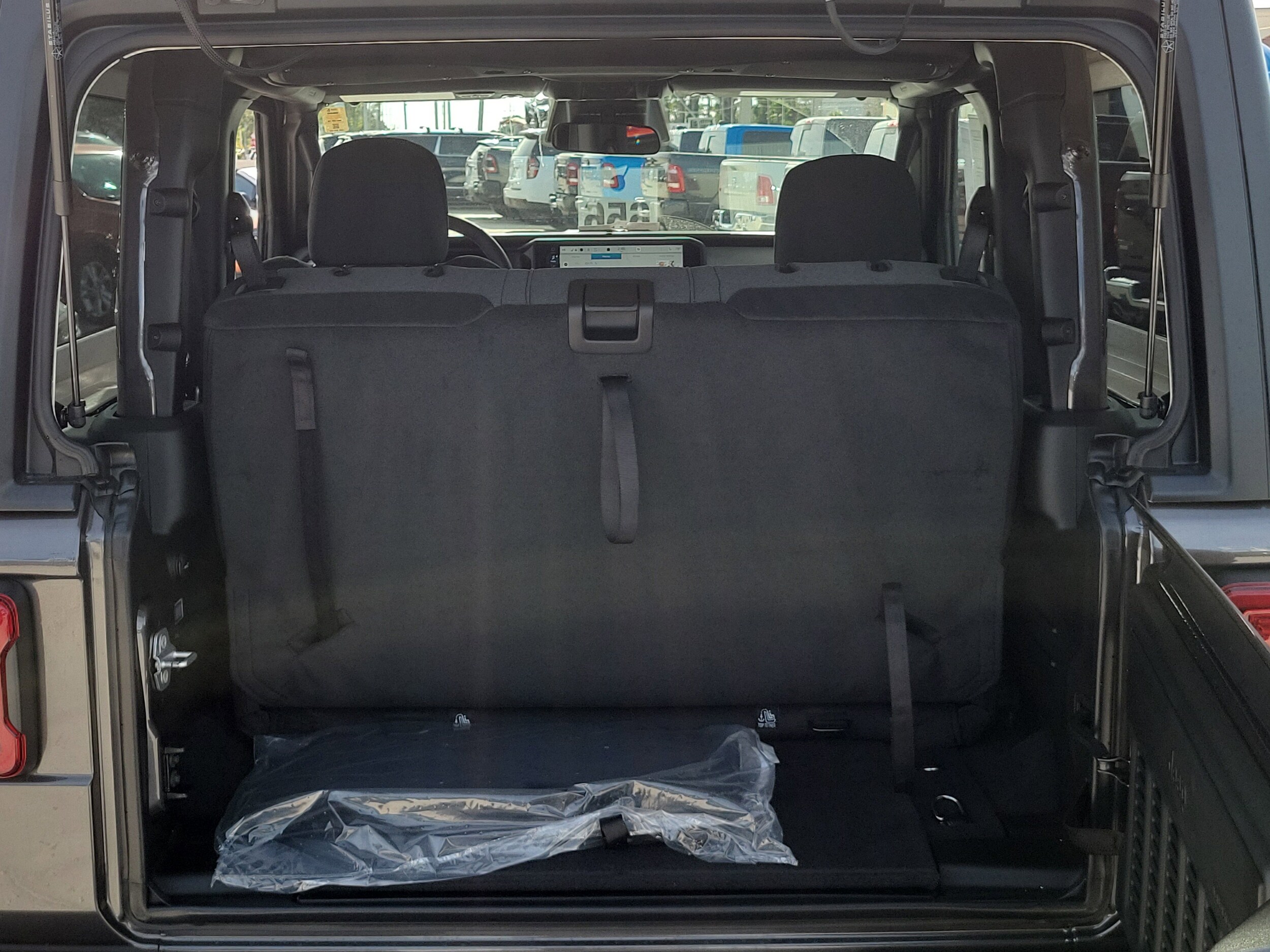 2026 Jeep Wrangler Sport S photo 4