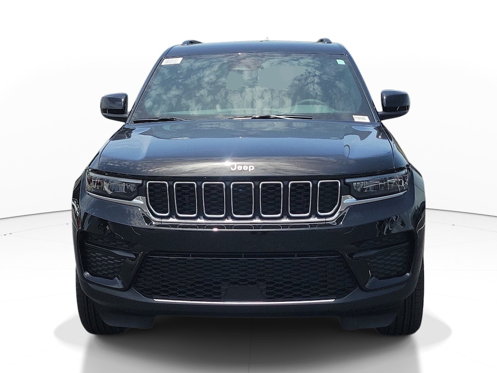 New 2026 Jeep Grand Cherokee Laredo Laredo 4x2