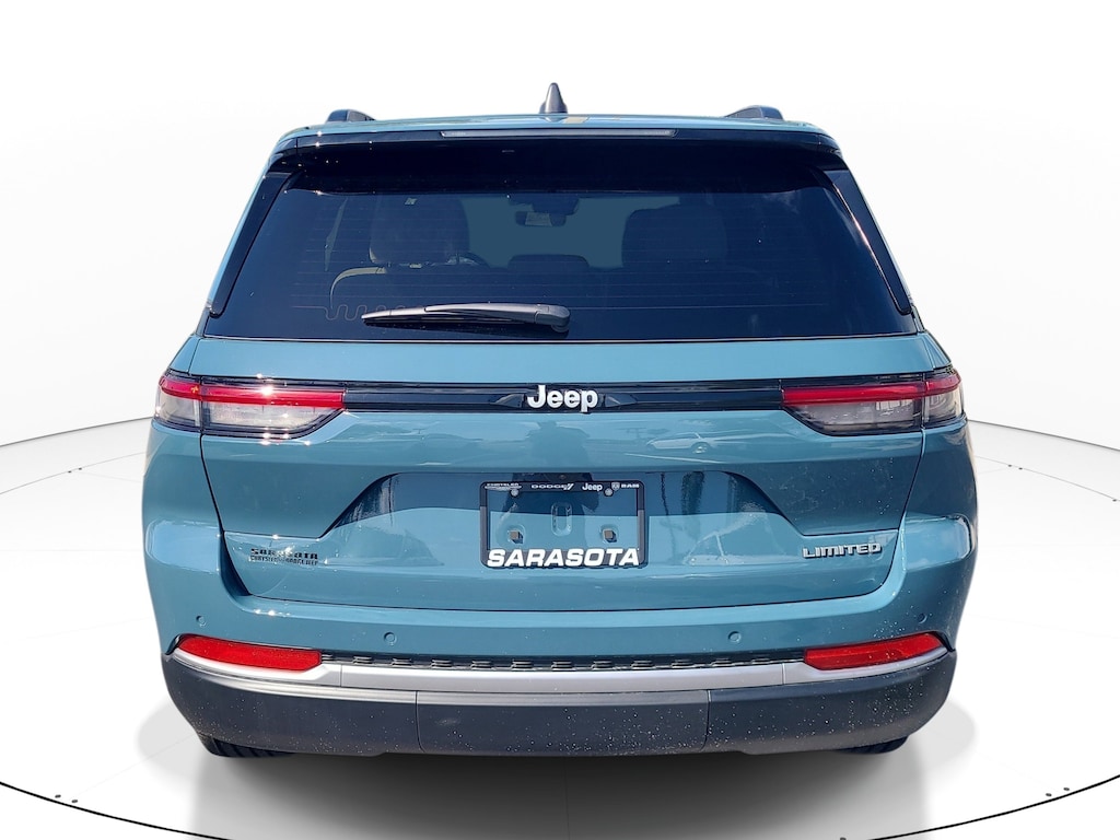 New 2026 Jeep Grand Cherokee Limited Limited 4x2