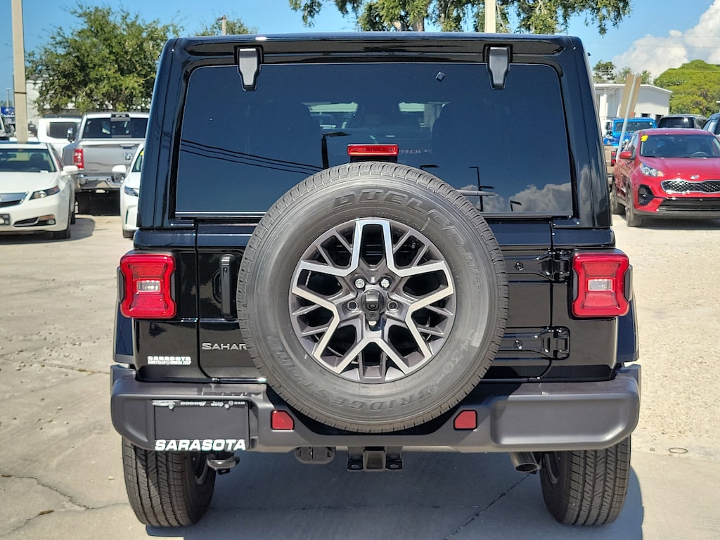 New 2026 Jeep Wrangler Sahara Sahara 4x4