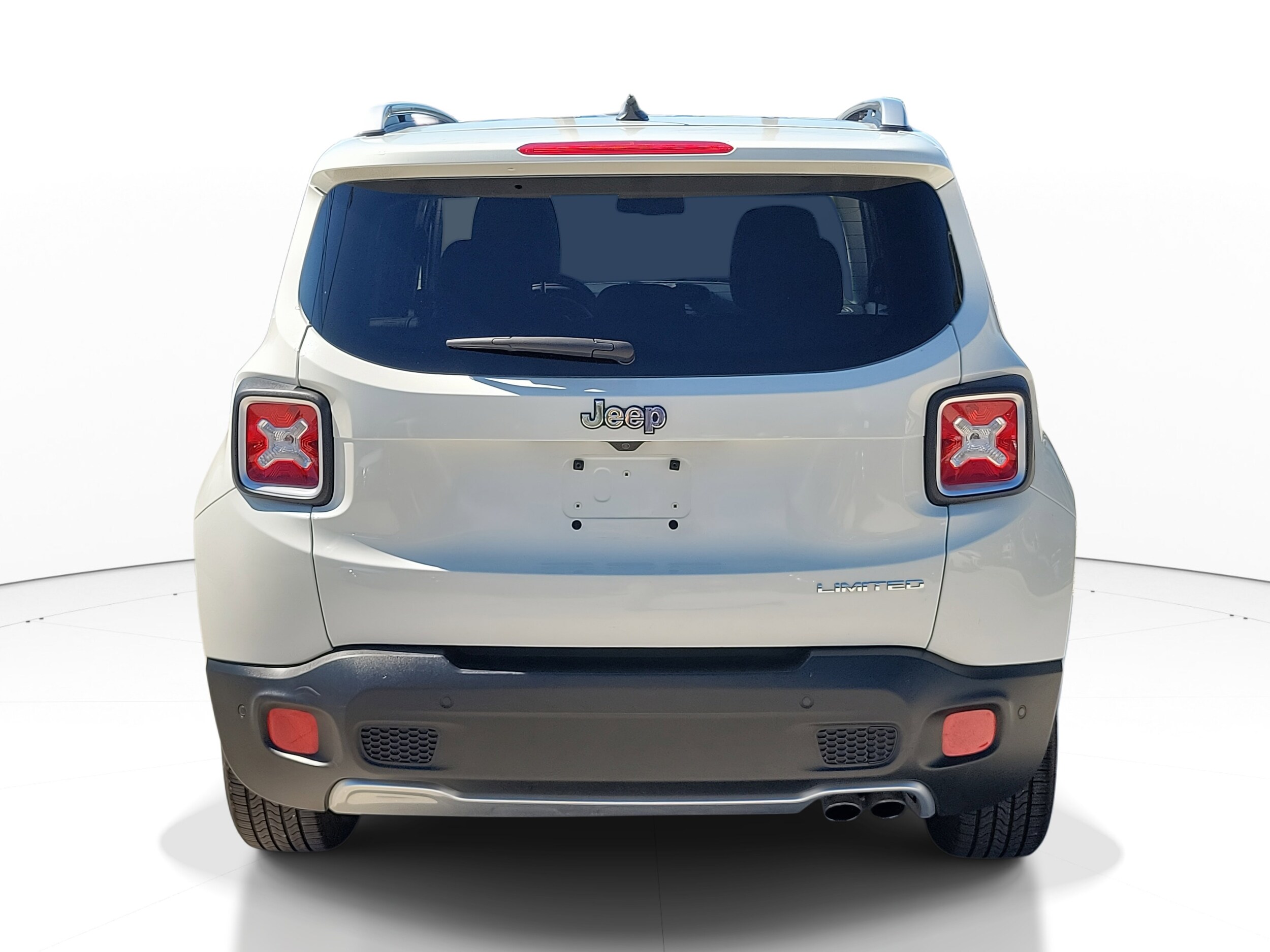 2016 Jeep Renegade Limited photo 3