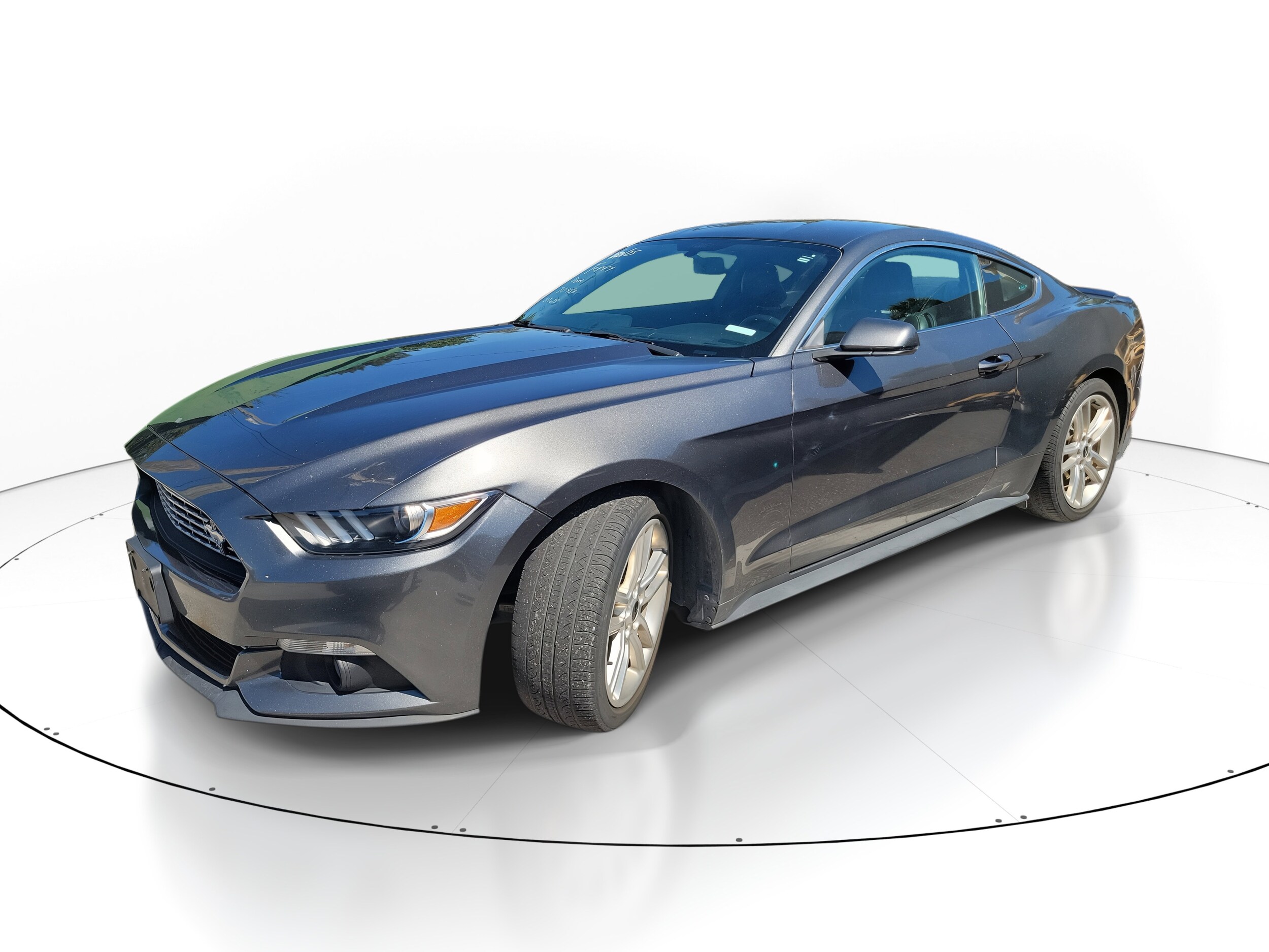 2016 Ford Mustang EcoBoost photo 2