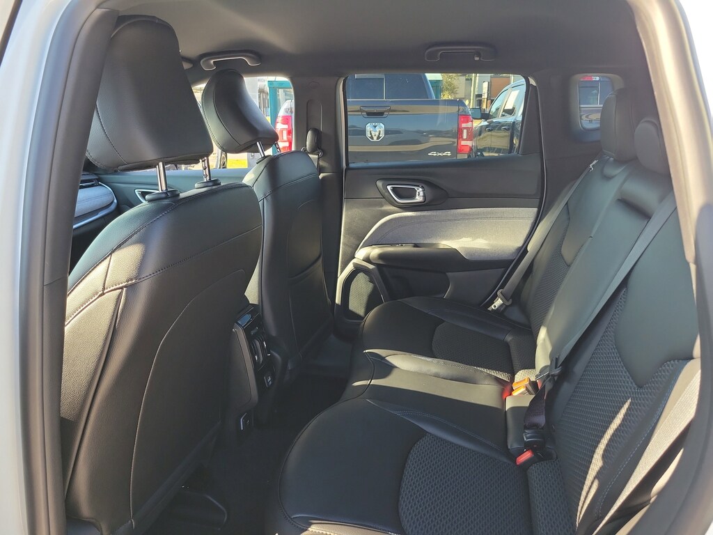 New 2026 Jeep Compass Latitude Latitude 4x4