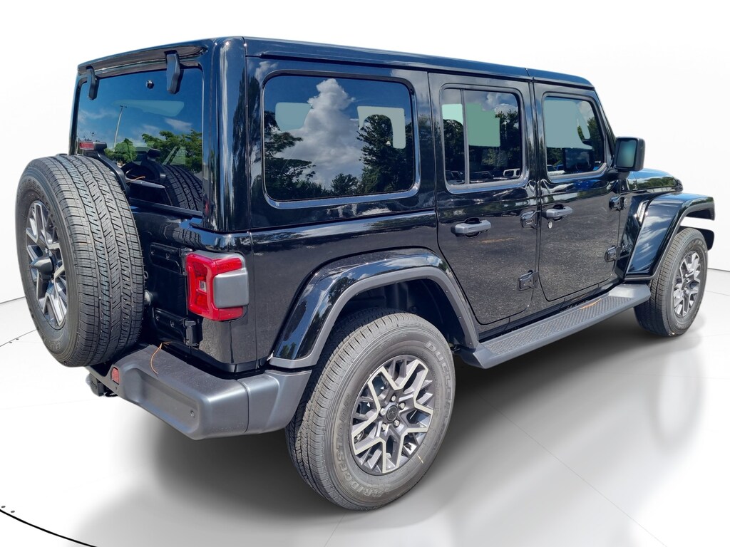 New 2026 Jeep Wrangler Sahara Sahara 4x4